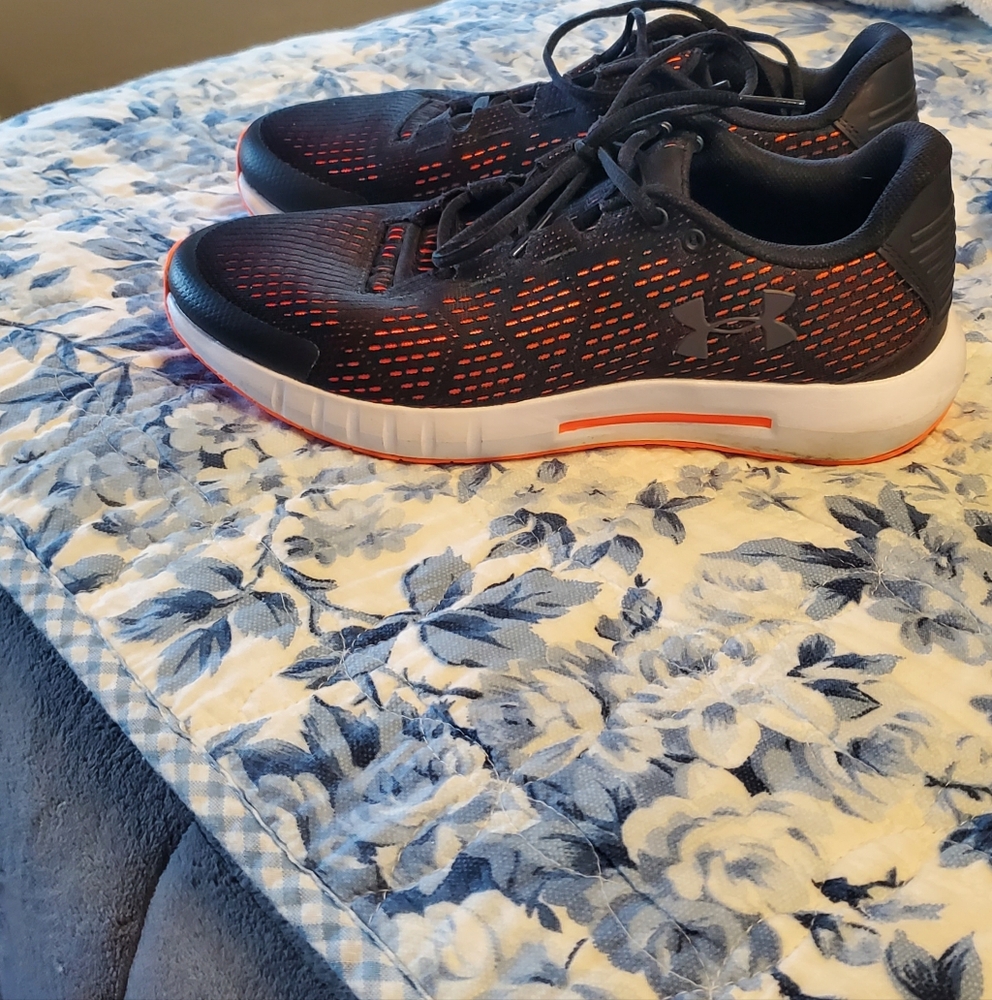 Under Armour Black and Orange Athletic Shoes